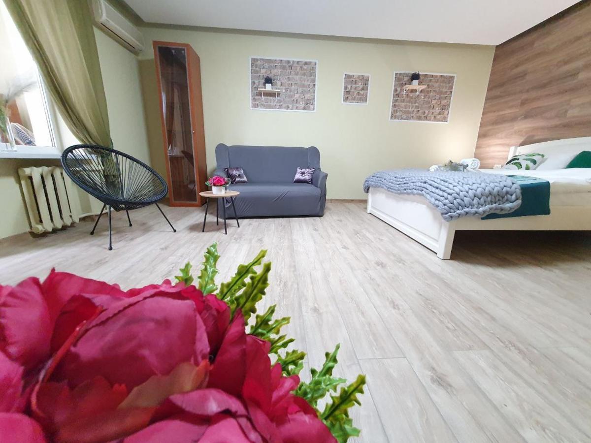 Inn Home Apartments-Olimpiysky Stadium Area 키예프 외부 사진
