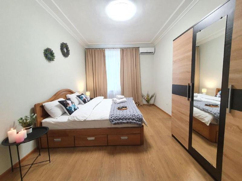 Inn Home Apartments-Olimpiysky Stadium Area 키예프 외부 사진